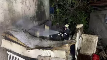 Gebze'de Gecekondu Yangını