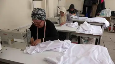 İyidere'de Öğrencilere Ücretsiz Kıyafet Dikişi