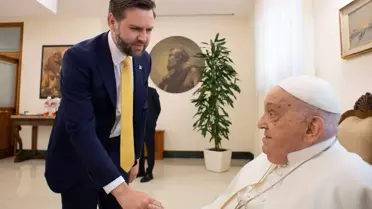 Vance, Papa ile Görüşmekten Memnuniyet Duydu