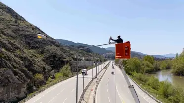 Amasya'da Aydınlatma Direklerine Bakım