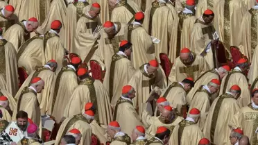 Katolik dünyasının en yüksek makamı: Papalık nedir?