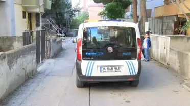 Pendik'te Balkon Çöktü, Yaralı Yok