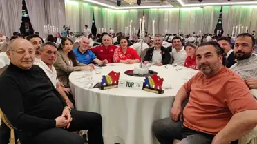 Türkiye Halter Şampiyonası'nda 19 Madalya Kazandı