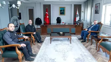 Vali Aksoy ve Komutan Demir'den Taziye Ziyareti