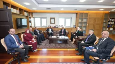 Bakan Tekin Türkmenistan'da