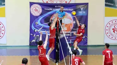 YURTLİG Voleybol Müsabakaları Manisa'da Başladı