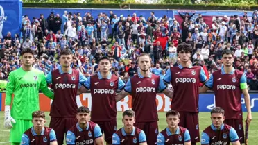 Bakan Bak, Trabzonspor U19'u Tebrik Etti