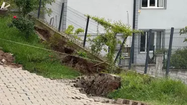 Serdivan'daki Apartmanda Çökme Tehlikesi