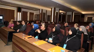 Samsun'da 'Aile Akademisi' Programı Başladı