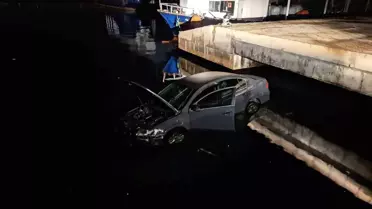 Otomobil Denize Düştü