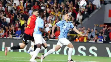 Göztepe 2-0 Başakşehir: İlk Yarının Özeti