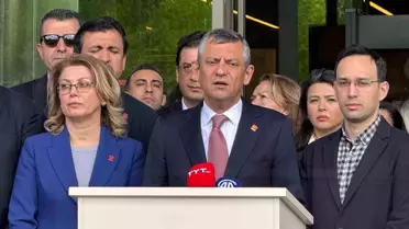 Özgür Özel, Sırrı Süreyya Önder'i Ziyaret Etti