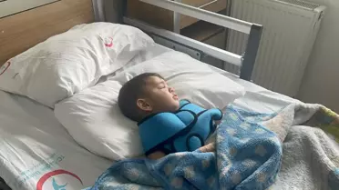 2 Yaşındaki Çocuk Çöp Konteynerine Düştü