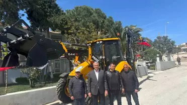 Karabiga Belediyesi'ne Yeni Kepçe Hibesyle Güç Katıldı
