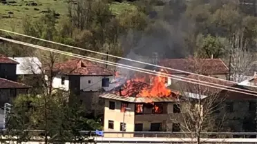 Daday'da Bina Yangını: Kullanılamaz Hale Geldi