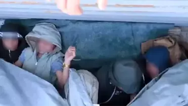 10 Kaçak Göçmen Tırda Yakalandı