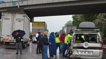 Sakarya'da 7 Trafik Kazası: Otoyol Kapandı