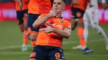 Kulüp tarihine geçen bonservis! Krzysztof Piatek Katar yolunda