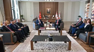 Cevdet Yılmaz, KKTC Cumhurbaşkanı ile Görüştü