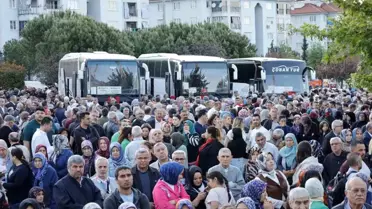Denizli'den İlk Hac Kafilesi Uğurlandı