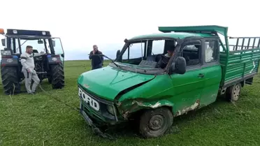 Kars'ta Kamyonet Dereye Uçtu