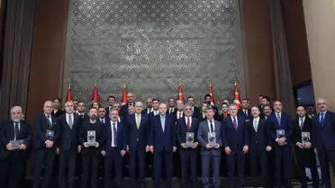 Medya ödülleri sahiplerini buldu! Cumhurbaşkanı Erdoğan'dan Türkiye Basın Federasyonuna teşekkür