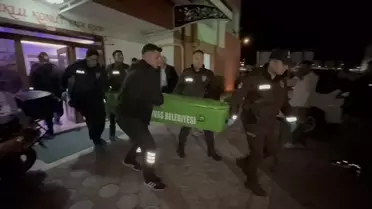 2 kardeş evlerinde ölü bulundu, polis maske ve gözlüklü şüpheliyi arıyor