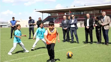 Alaca'da Geleneksel Çocuk Oyunları Şenliği Başladı