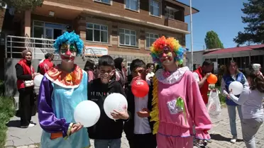Ahlat'ta Engelliler Haftası Farkındalık Yürüyüşü