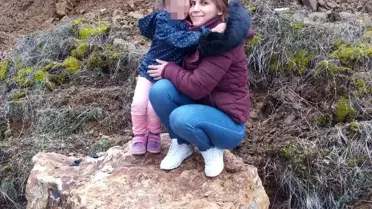 Antalya'da Trafik Kazası: 2 Çocuk Annesi Hayatını Kaybetti