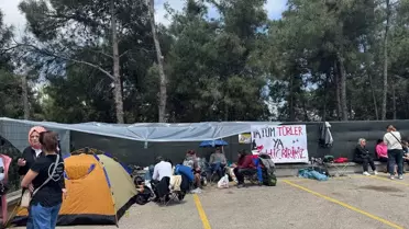 Bursa'da Hayvanseverlerden Barınak Eylemi