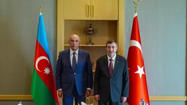 Türkiye-Azerbaycan İlişkileri Görüşüldü