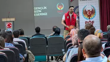 Gençlik Projesi Konferansı Düzenlendi