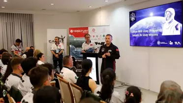 Alper Gezeravcı, Uzay Yolculuğunu Öğrencilerle Paylaştı