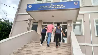 Uyuşturucu Kaçakçısı Kuşadası'nda Yakalandı