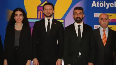 Akdamar Tiyatroları Şenliği Başlıyor