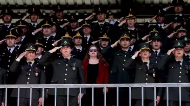Van ve çevre illerde 19 Mayıs Atatürk'ü Anma, Gençlik ve Spor Bayramı kutlandı