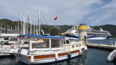 Marmaris'e Gelen Kruvaziyer Turistleri Ağırladı