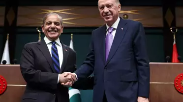 Ateşkes ilan eden Pakistan Başbakanı Şerif'ten Türkiye'ye teşekkür