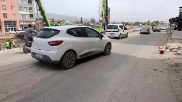 Hatay'da Kamyon Otomobili Sürükledi