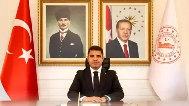 Vali Aslan 'Dünyayı güzelleştiren en güçlü duygunun adıdır: Anne'