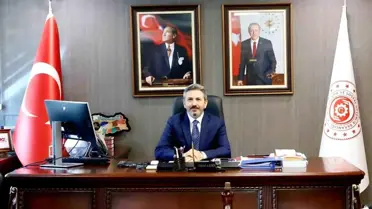 Bakan Yardımcısı Aydın: 'Terör örgütünün kendini feshetme ve silah bırakma kararı alması, hayalini kurduğumuz bir Türkiye'nin kapılarının...