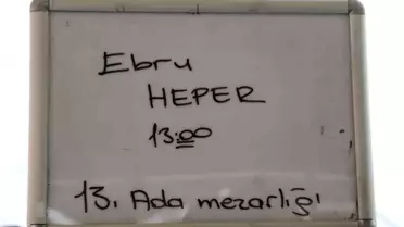 Metrobüs Kazasında Hayatını Kaybeden Ebru Heper Son Yolculuğuna Uğurlandı