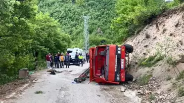 Şavşat'ta Kaza: Bir Ölü, İki Yaralı