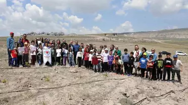 Kocasinan Belediyesi'nden Ağaç Dikim Faaliyeti