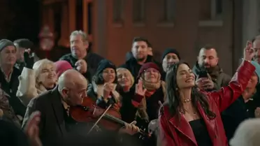 Demet Özdemir'in Şarkılarıyla Eşref Rüya Gündemde