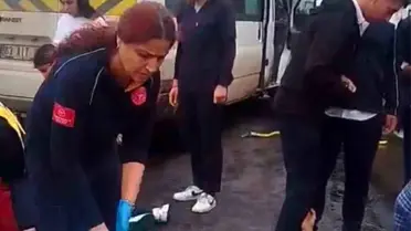 Siverek'te Öğrenci Servisi Kaza Geçirdi