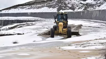 Bitlis'te Kar Yağışı ve Temizlik Çalışmaları