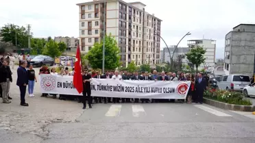 Şırnak'ta Uluslararası Aile Günü İçin Yürüyüş Düzenlendi