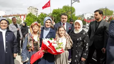 Bakan Göktaş Kütahya'da Ziyaretlerde Bulundu